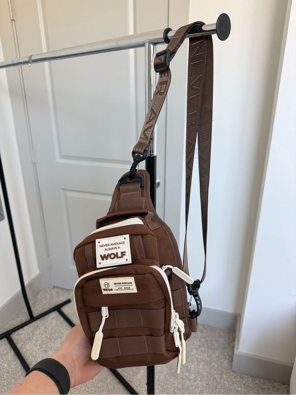 WOLFPAK Brown Crossbody Sling Bag with Cream Trim - Picture 6 of 6